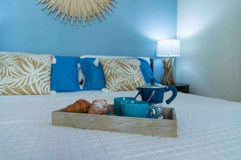 Zara D'Amare A Pesaro 10 Metri Dalla Spiaggia By Yohome المظهر الخارجي الصورة