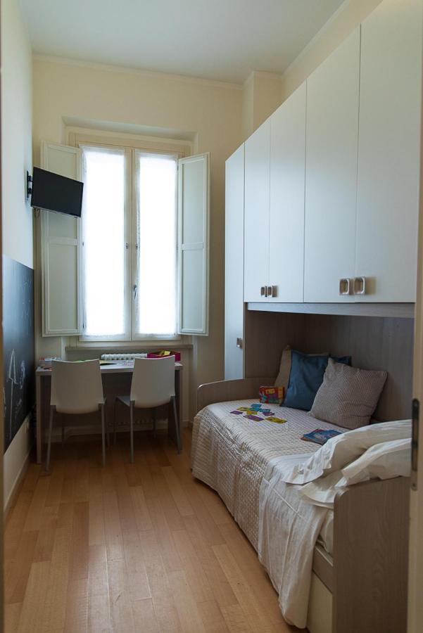 Zara D'Amare A Pesaro 10 Metri Dalla Spiaggia By Yohome المظهر الخارجي الصورة