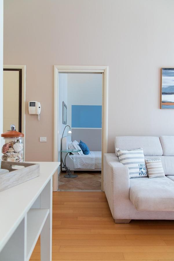 Zara D'Amare A Pesaro 10 Metri Dalla Spiaggia By Yohome المظهر الخارجي الصورة