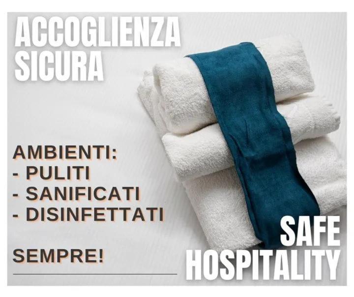Zara D'Amare A Pesaro 10 Metri Dalla Spiaggia By Yohome المظهر الخارجي الصورة